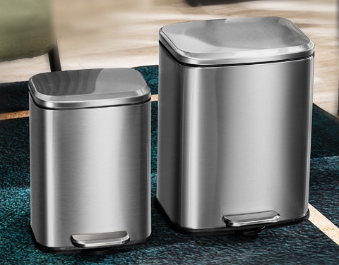 Thùng rác đạp chân 13L