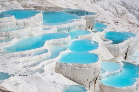 10 kỳ quan bí ẩn của thế giới bạn phải đến một lần trong đời