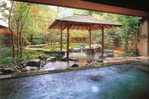 Tắm suối nước nóng ở Kinosaki