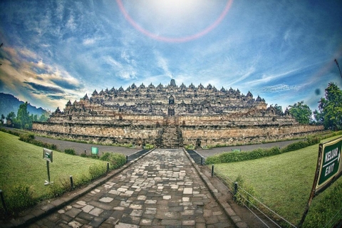 Tour Hành hương Đền Borobudur Phật giáo lớn nhất thế giời - Bali - Ubud