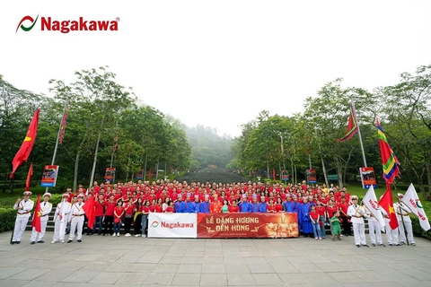 Traditional Return to the roots activity - Nagakawa Corporation solemnly held an incense ceremony in memory of the Hung Kings