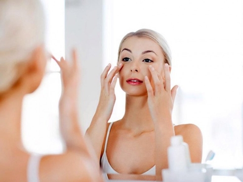 Cách giúp phụ nữ sau mãn kinh thỏa mãn hơn trong 'chuyện ấy'