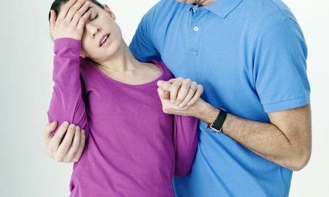 Đánh trống ngực