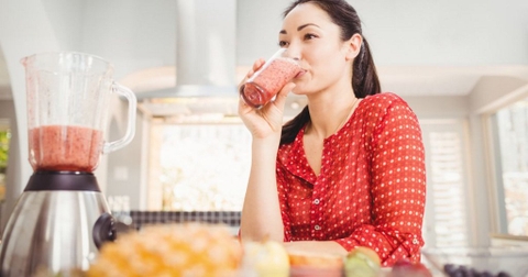 Uống nước lá gì để giảm mỡ máu? Bật mí một số loại lá làm sạch mỡ máu hiệu quả