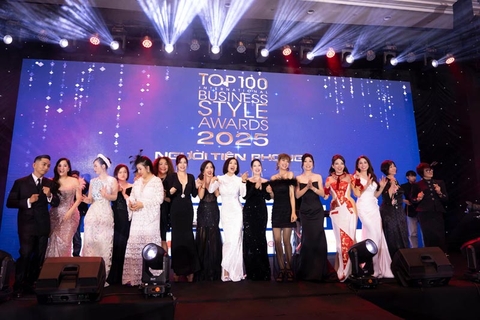 LÃNH ĐẠO VH MEDIPHARM – TOP 100 NGƯỜI TIÊN PHONG 2025