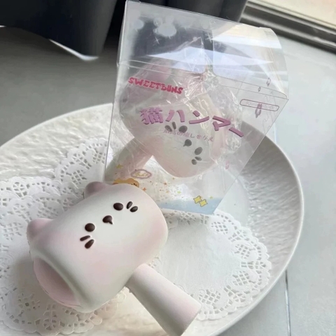 Squishy Sweetbuns Chính Hãng Cây Búa Mèo Dễ Thương