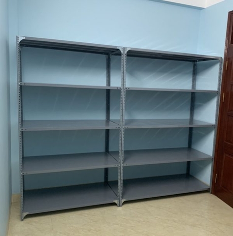 Kệ sắt v lỗ 5 tầng TP5012