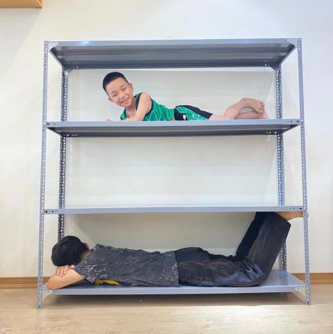 Kệ sắt v lỗ 4 tầng TP4012