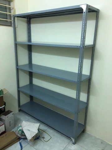 Kệ sắt v lỗ 5 tầng TP3015