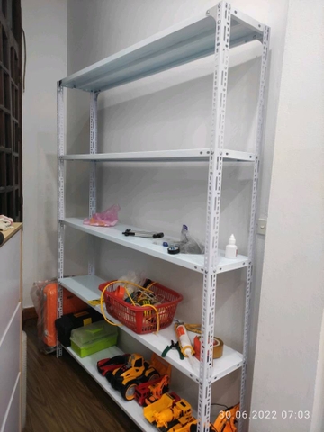Kệ sắt v lỗ 5 tầng TP3015