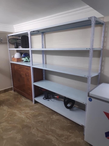 Kệ sắt v lỗ 5 tầng TP5015