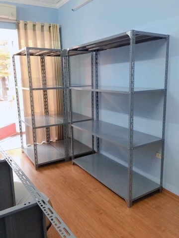 Kệ sắt v lỗ 4 tầng TP5015