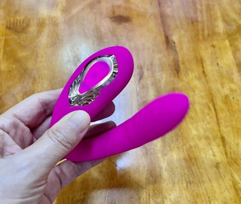 Trứng Rung Âm Đạo 2 Đầu Ngoáy 10 Chế Độ Cực Phê