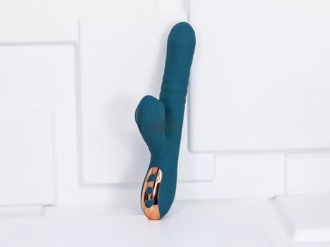 Dương Vật Giả Suck Rung Thụt Ấm Nóng Bú Mút 36 Chế Độ