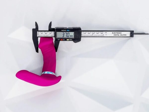 Dương Vật Giả Fanala Rung Ngoáy Pin Sạc Điều Khiển Từ Xa