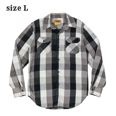 2000s Levi's Heavy Flannel Work Shirt Size L