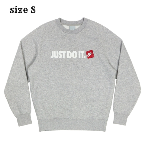 Nike Brand Graphic Sweater Size S