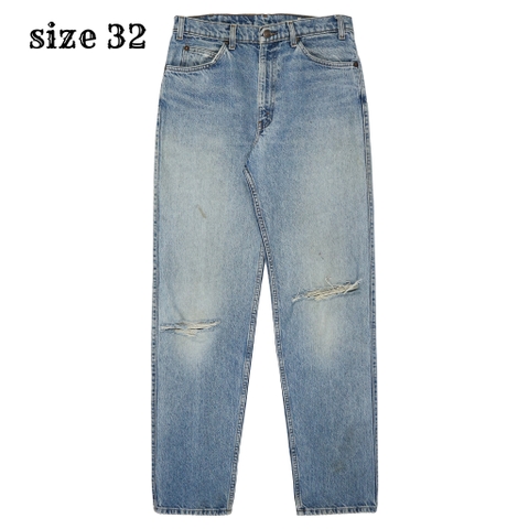 90s Levi's 540 Denim Relaxed Tapered Jeans Size 32