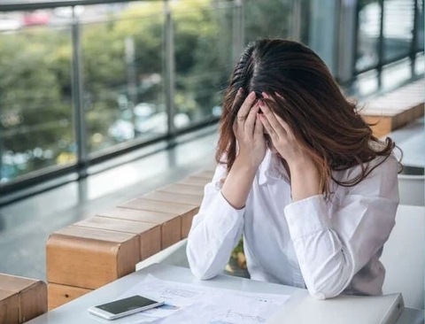 Căng thẳng stress kéo dài hại gan
