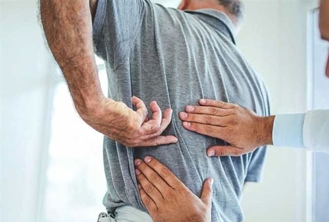 Đau hạ sườn phải dưới nách 