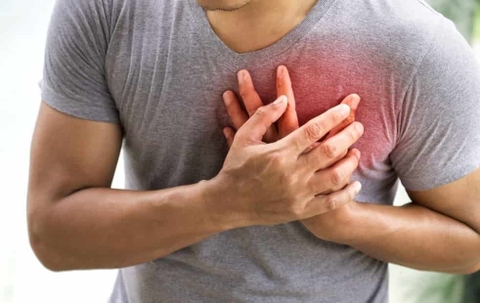 Dấu hiệu cảnh báo đột quỵ khi chơi thể thao
