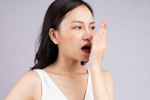 Hơi thở thơm mát dấu hiệu gan tốt