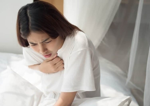 khó thở khi nằm