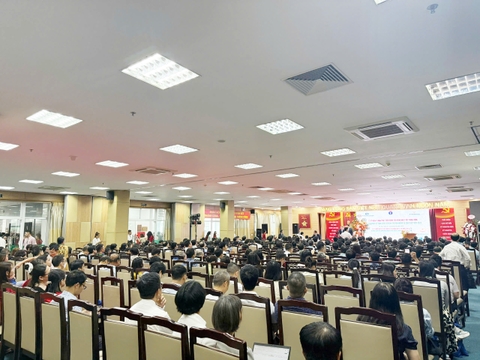 Lễ kỷ niệm 20 năm phát triển bệnh viện bệnh nhiệt đới trung ương