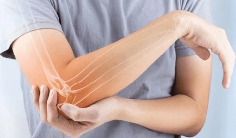 Triệu chứng nhận biết tennis elbow