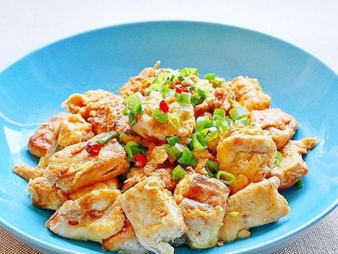 Trứng hoặc đậu phụ
