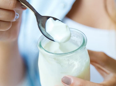 Viêm loét dạ dày ăn sữa chua được không?