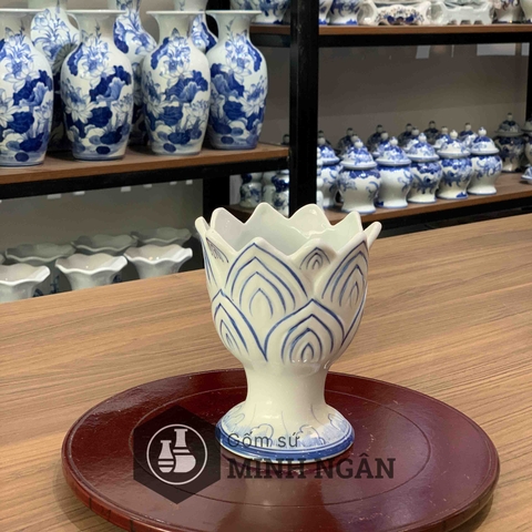 Bát phật thủ men lam