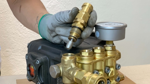 [Sửa máy rửa xe] Bộ cối cụm chỉnh áp lực máy rửa xe - Các lỗi thường gặp và cách khắc phục