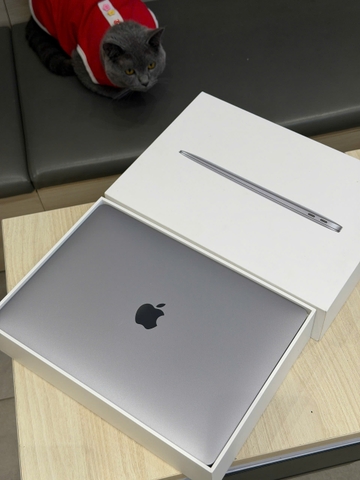 MacBook Air M1 13inch (8GB RAM|256GB SSD) Gray 99%