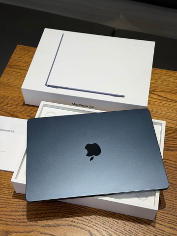 SALE MacBook Air M4 13inch (16GB RAM|256GB SSD) Midnight 98% Fullbox