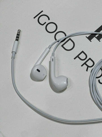 Tai nghe EarPods với đầu cắm 3.5 mm