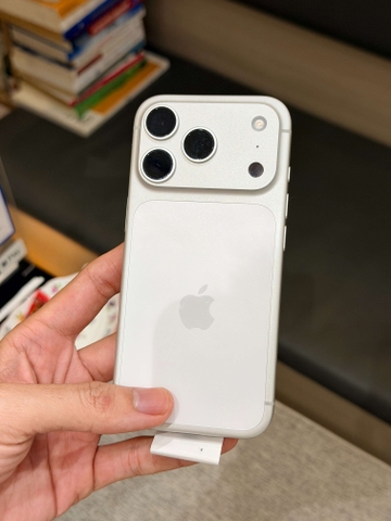 HOT DEAL - iPhone 17 Pro 512GB Silver likenew Body LL/a, Pin 100%