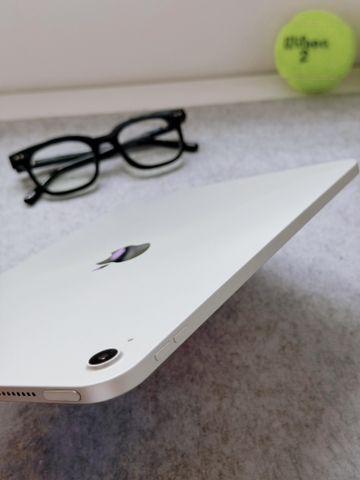 iPad Gen 11 ( A16 ) 11inch 128GB Silver 99% Body