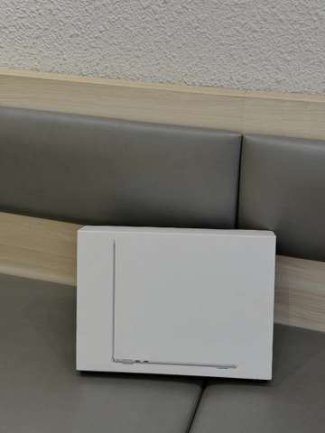 MacBook Air M2 13.6-inch (8GB RAM|256GB SSD) 99%