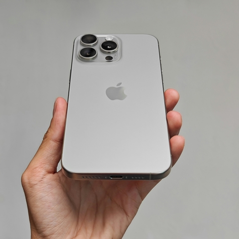 SALE iPhone 15ProMax 256GB Natural Titanium 99%