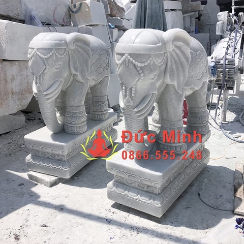 Tượng Voi Đá Theo Mệnh – Chọn Màu Chuẩn Phong Thủy Cho Bạn