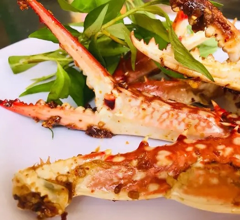 Càng ghẹ rang muối Tây Ninh