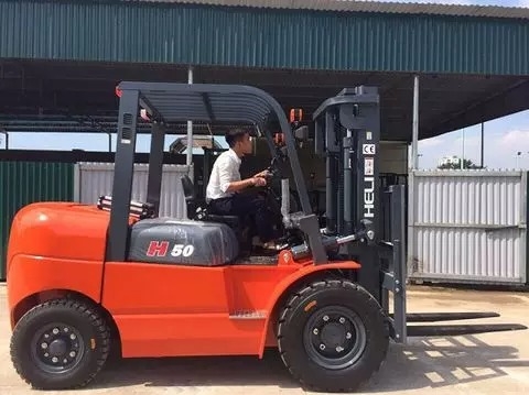 Sản phẩm xe nâng diesel 3 tấn có gì khác biệt so với các sản phẩm khác?