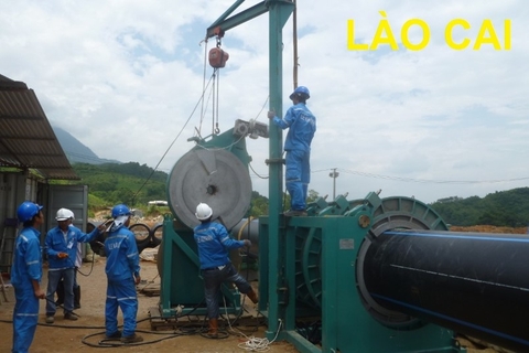 Hệ thống cấp nước công nghiệp cho nhà máy DAP Lào Cai: Hệ thống ống HDPE DN900 PN16 Bình Minh