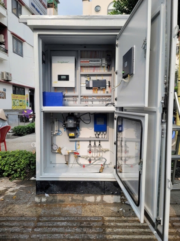 Tủ quan trắc chất lượng nước online - đặt ngoài trời