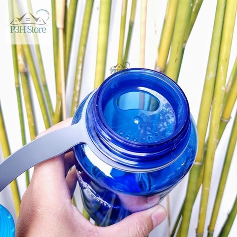 Bình nước nhựa Tritan Lock&Lock Mountain dung tích 1L ABF610