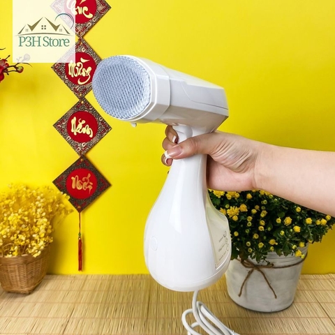 Bàn ủi hơi nước cầm tay Lock&Lock ENI222WHT - dung tích 300ml công suất 1500W