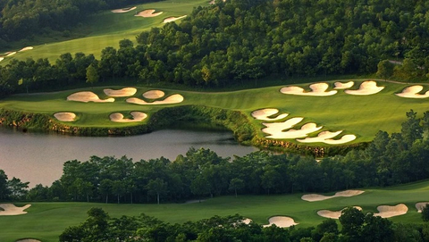 Khám phá sân Golf lớn nhất thế giới - Mission Hills Golf Club