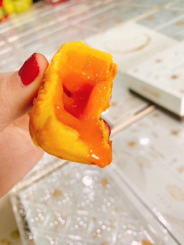 Bánh Trung Thu Lava Hồng Kông giá buôn