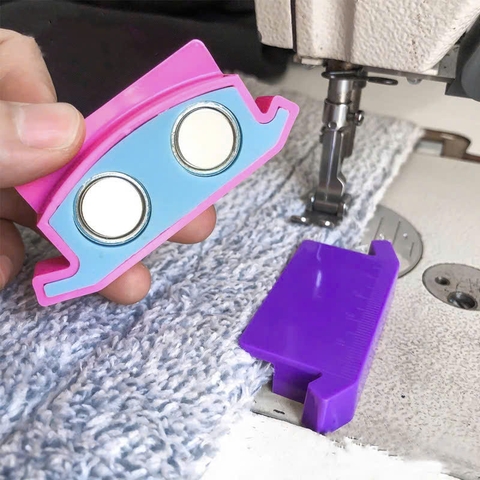 CỮ NHỰA NAM CHÂM ĐÔI T2, CÓ THƯỚC ĐO 50MM dùng để căn góc, căn thẳng, giúp cố định đường may (Gía 1 cái)